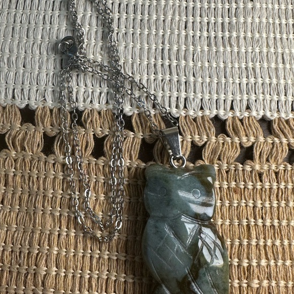 Ocean Jasper Owl Pendant Necklace on Silver Copper Chain - Picture 13 of 14